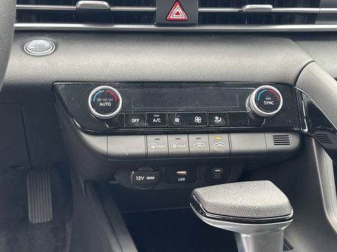 New 2026 Hyundai Elantra Blue image 30