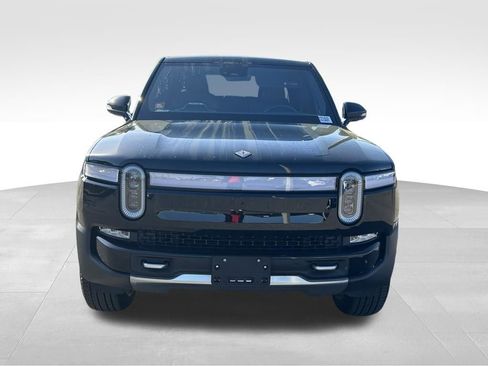 Used 2022 Rivian R1T Adventure image 8