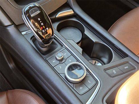 Certified 2021 Cadillac XT5 Premium Luxury image 23