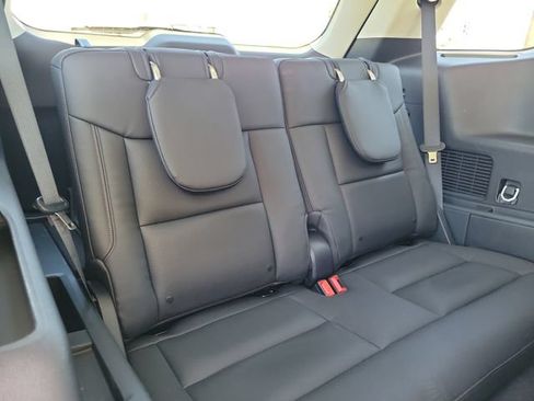 Used 2026 Ford Explorer Active RWD image 18