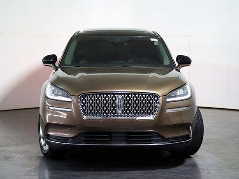 Used 2022 Lincoln Corsair AWD w/ Premium Package image 9