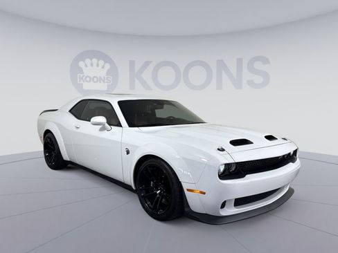 Used 2021 Dodge Challenger SRT Hellcat Redeye image 10