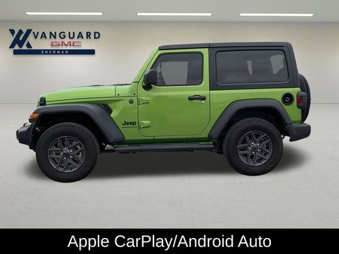 Used 2025 Jeep Wrangler Sport AWD/4WD image 4