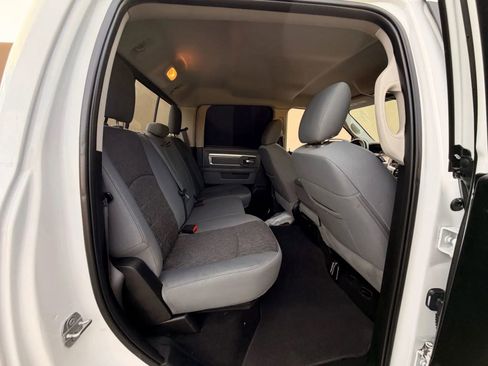 Used 2019 RAM 1500 Lone Star RWD image 31
