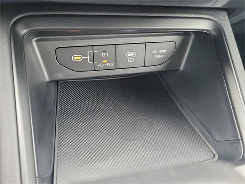 New 2026 Kia K5 LXS image 28