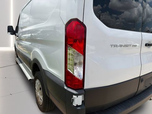 Used 2020 Ford Transit 250 Low Roof w/ Exterior Upgrade Package RWD image 30