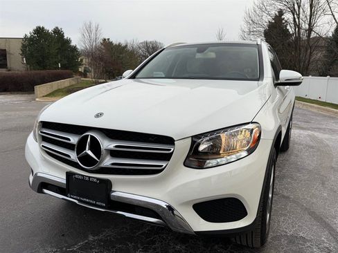 Used 2018 Mercedes-Benz GLC 300 4MATIC image 10