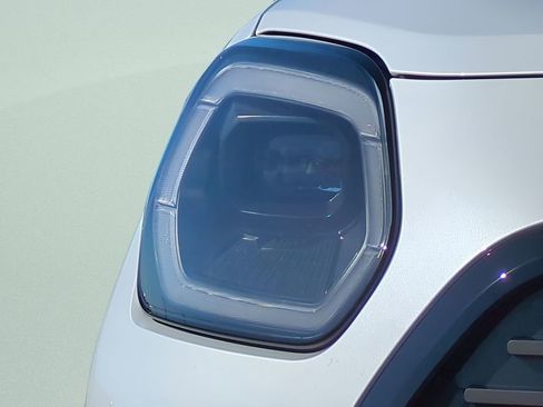 Used 2025 MINI Cooper Countryman S image 9