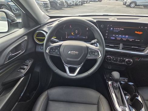 Certified 2024 Chevrolet Trax ACTIV w/ Sunroof Package FWD image 15