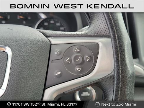 Used 2024 GMC Terrain SLE image 16