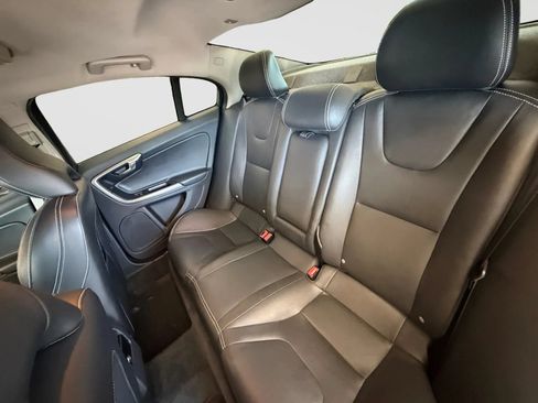 Used 2018 Volvo S60 T5 Dynamic w/ Protection Package AWD/4WD image 15