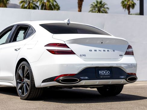 Used 2023 Genesis G70 3.3T w/ Sport Prestige Package RWD image 8