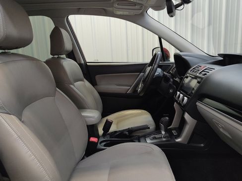 Used 2017 Subaru Forester 2.5i Limited AWD/4WD image 21