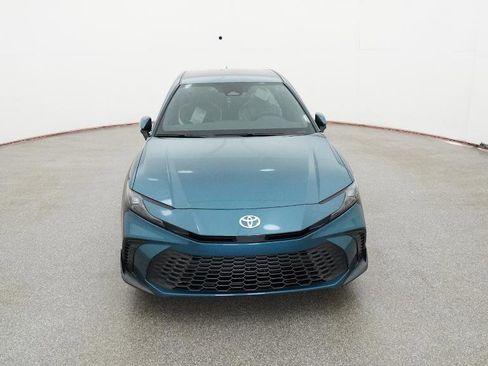 New 2026 Toyota Camry SE FWD image 2