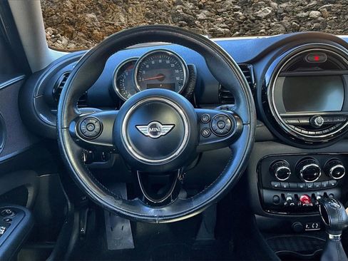 Used 2017 MINI Cooper Clubman S image 5