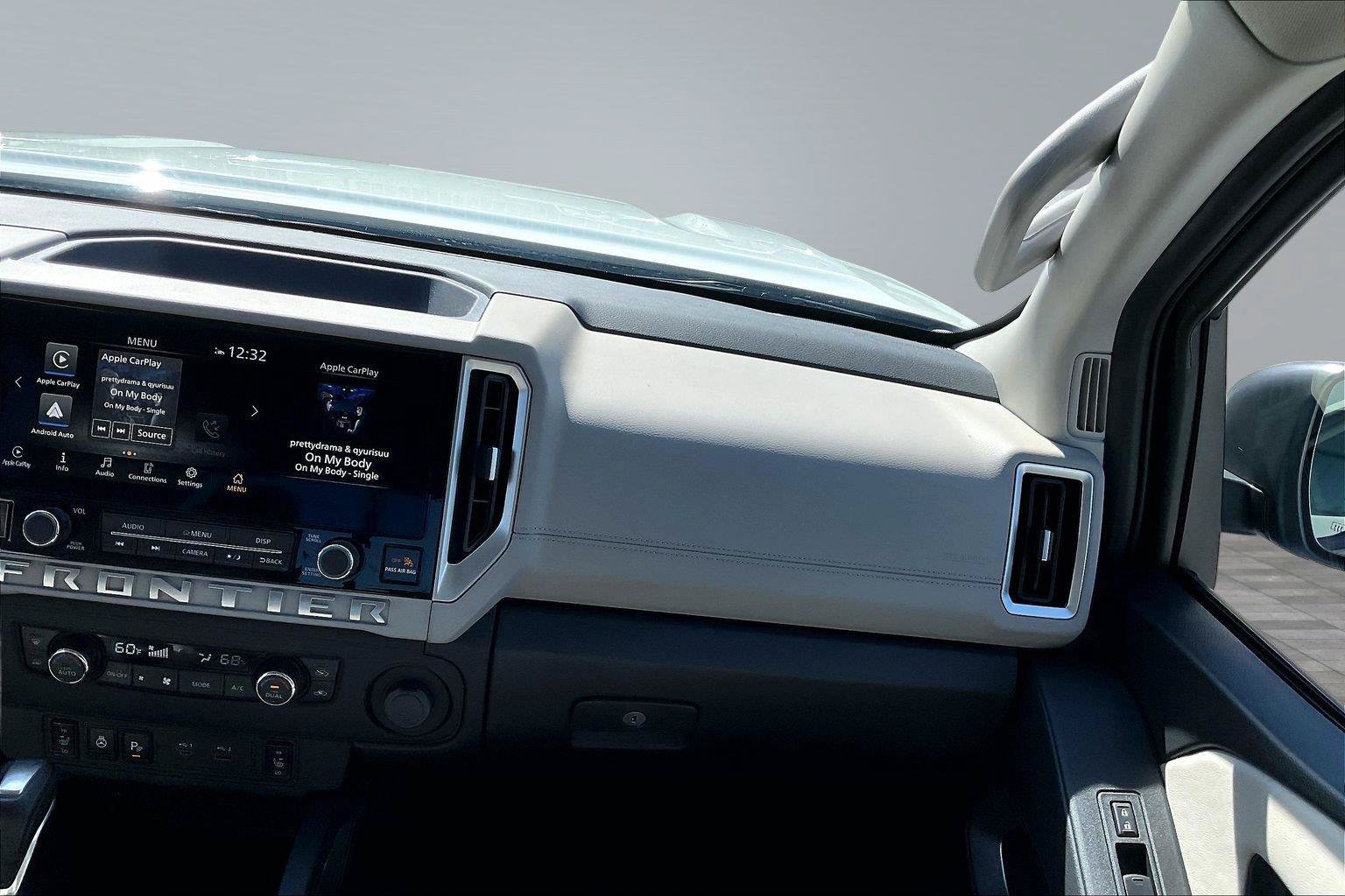 Certified 2025 Nissan Frontier SV w/ SV Convenience Package AWD/4WD image 16
