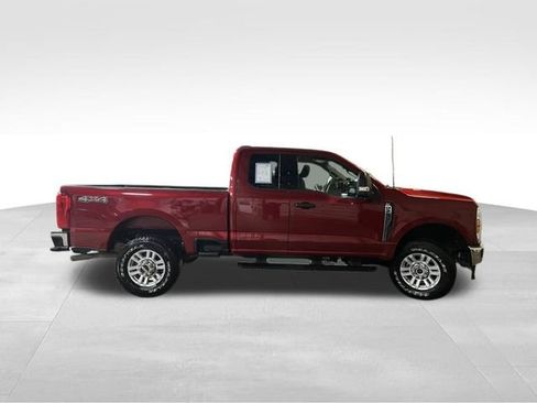 Used 2024 Ford F250 XLT w/ Camper Package image 7