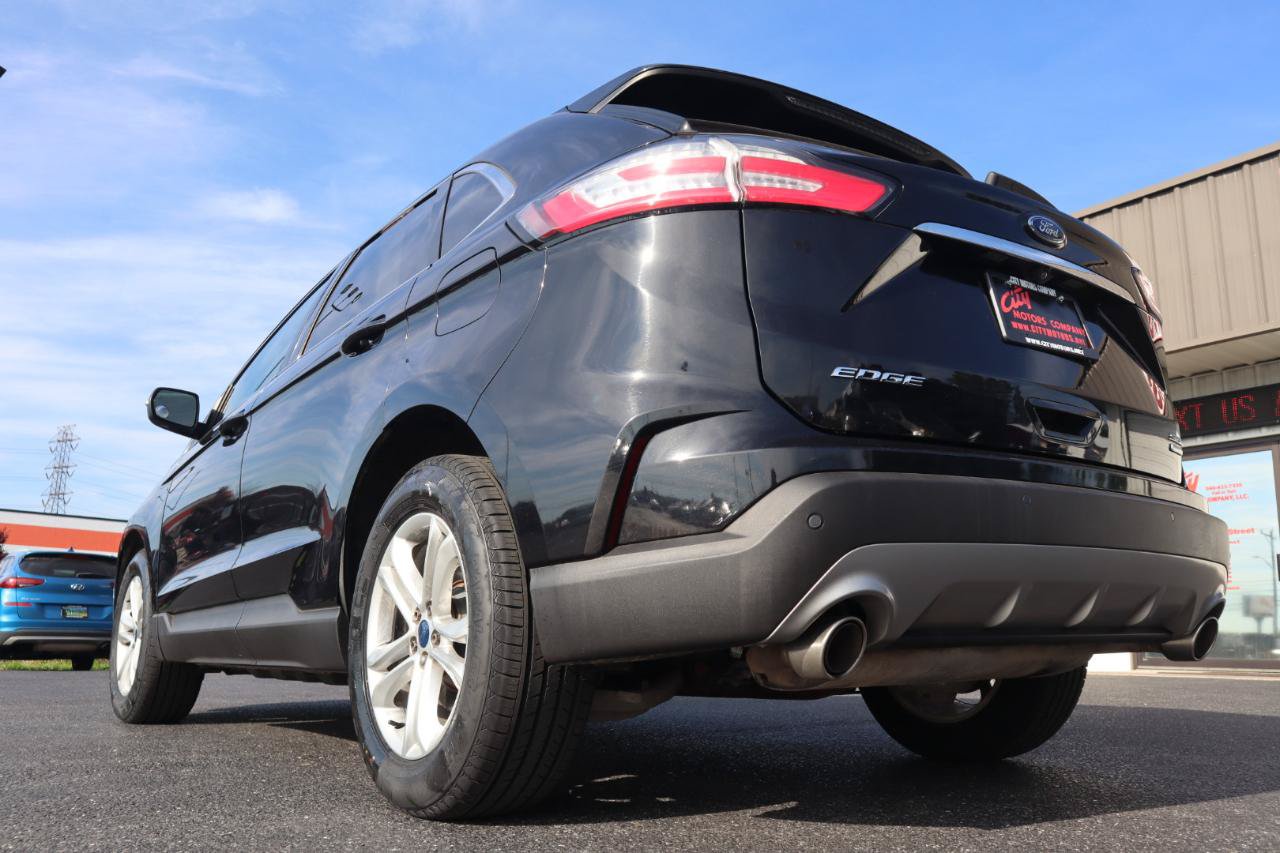 Used 2019 Ford Edge SEL w/ Equipment Group 201A AWD/4WD image 19