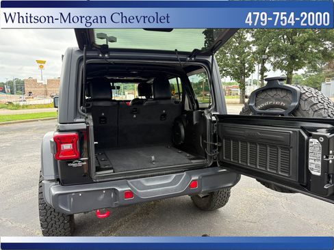 Used 2019 Jeep Wrangler Unlimited Rubicon AWD/4WD image 34