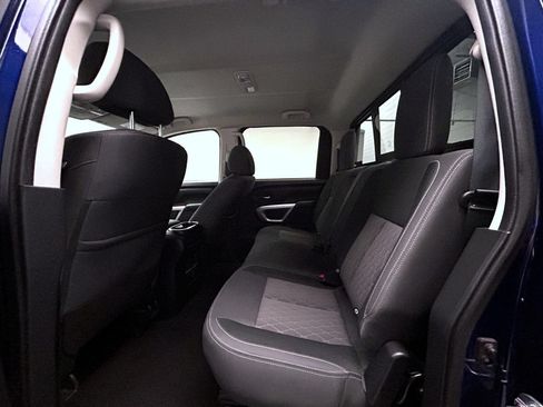 Used 2023 Nissan Titan SV w/ SV Convenience Package AWD/4WD image 19