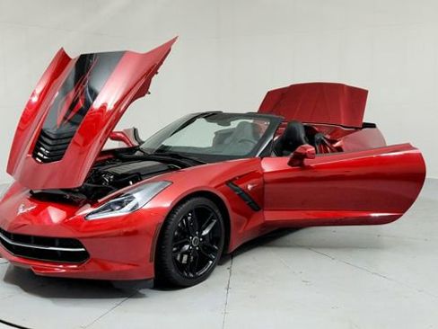 Certified 2014 Chevrolet Corvette Stingray Convertible w/ 3LT Preferred Equipment Group image 9
