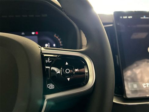 New 2026 Volvo XC90 B5 Core w/ Protection Package image 14