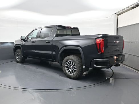 Used 2020 GMC Sierra 1500 AT4 w/ AT4 Premium Package AWD/4WD image 5