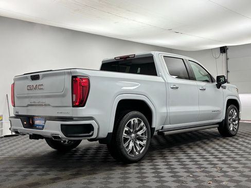 New 2026 GMC Sierra 1500 Denali w/ Denali Reserve Package image 9