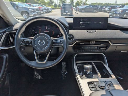 Used 2024 MAZDA CX-90 Plug-In Hybrid w/ Preferred AWD/4WD image 18