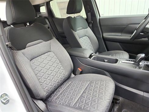 New 2026 Nissan Kicks SV w/ SV Premium Package image 41