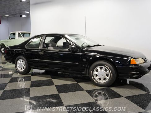 Used 1994 Ford Thunderbird LX RWD image 16