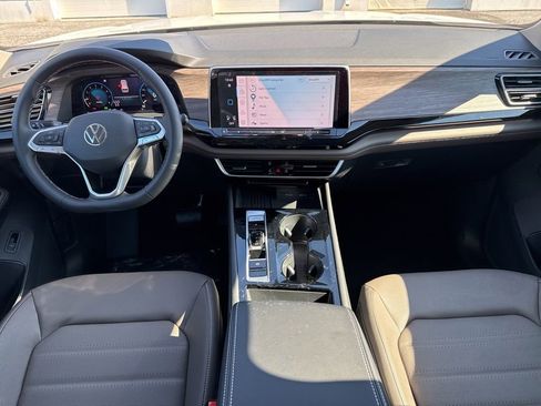 New 2026 Volkswagen Atlas SEL AWD/4WD image 11