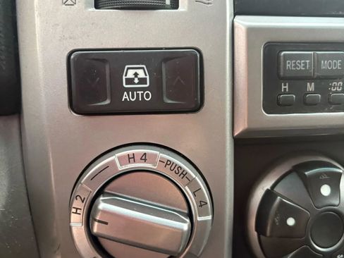 Used 2003 Toyota 4Runner Sport AWD/4WD image 26