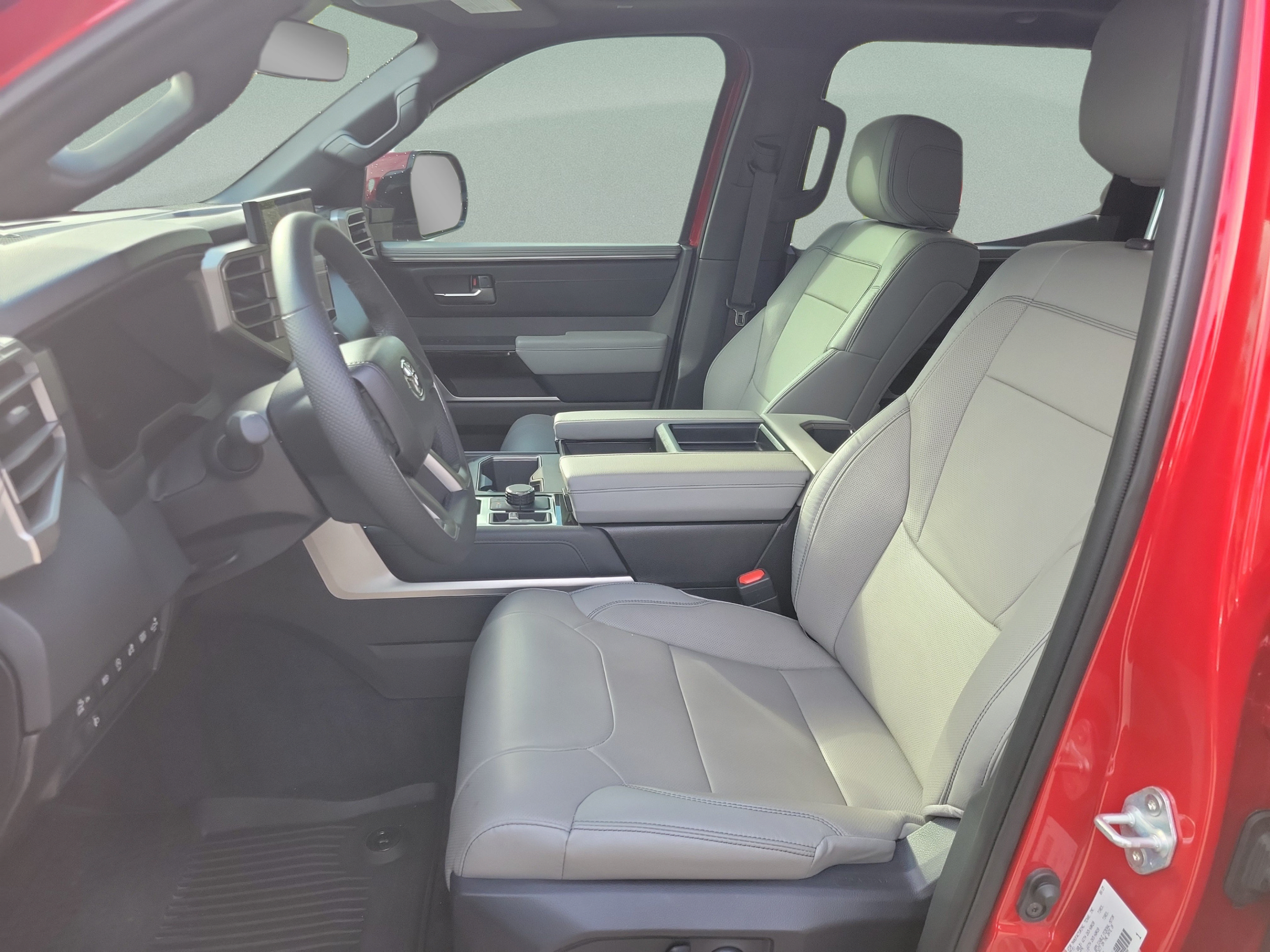 Certified 2026 Toyota Tundra Limited AWD/4WD image 9