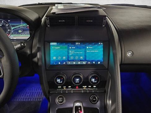 Used 2023 Jaguar F-TYPE image 15