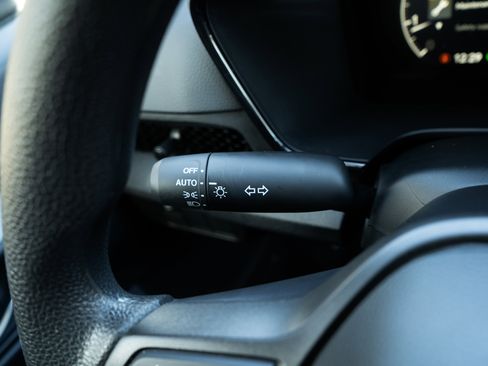 Used 2025 Honda CR-V EX image 23