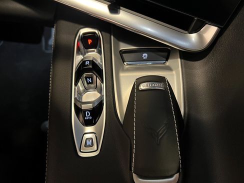 Used 2023 Chevrolet Corvette Stingray Coupe w/ Z51 Performance Package image 19