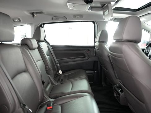 Used 2019 Honda Odyssey Elite image 37