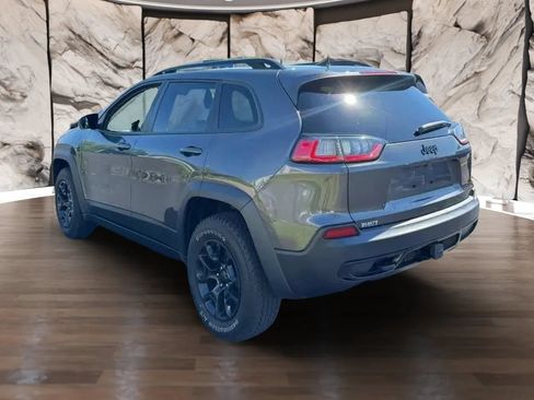 Used 2022 Jeep Cherokee Latitude w/ Trailer Tow Group AWD/4WD image 7