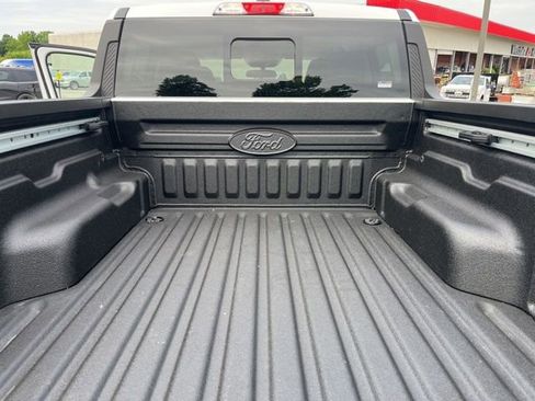 Used 2024 Ford Maverick Lariat FWD image 29
