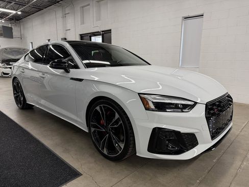 Used 2024 Audi S5 Premium Plus w/ Premium Plus Package AWD/4WD image 3