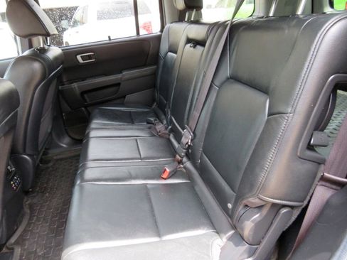 Used 2013 Honda Pilot Touring image 26