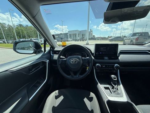 Used 2024 Toyota RAV4 LE image 13
