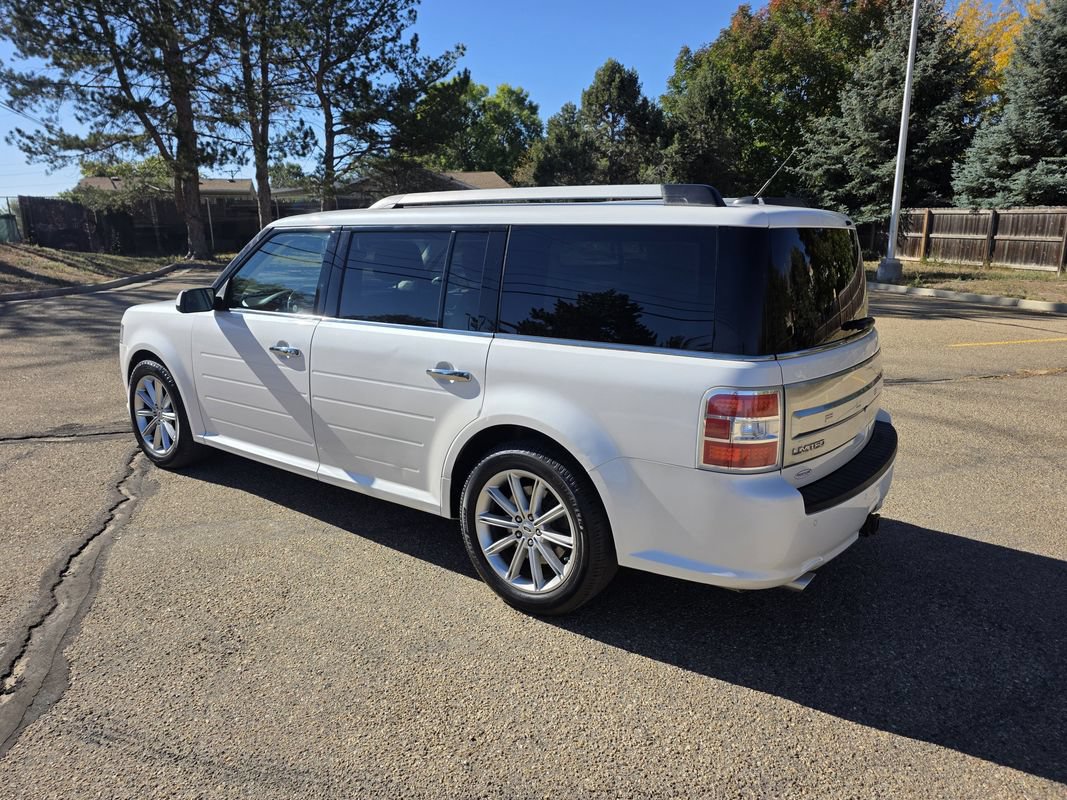 Used 2014 Ford Flex Limited w/ Equipment Group 301A AWD/4WD image 3