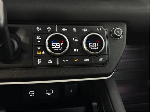 Used 2020 Land Rover Defender 110 AWD/4WD image 37