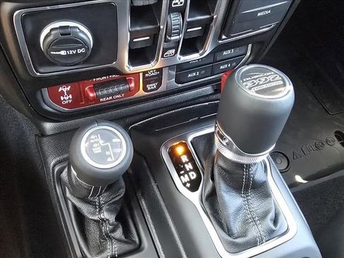 New 2025 Jeep Wrangler Rubicon 392 image 13