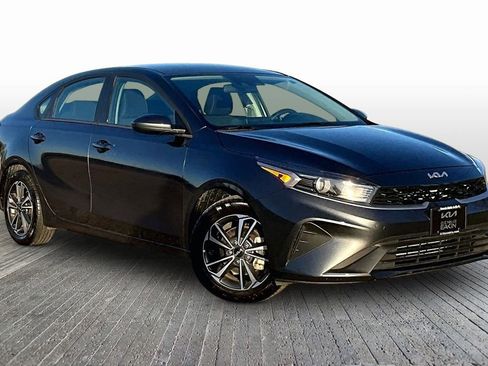 Certified 2024 Kia Forte LXS image 11