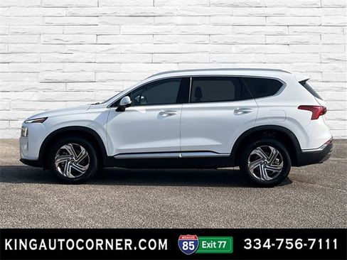 Used 2023 Hyundai Santa Fe SEL w/ Premium Package image 8