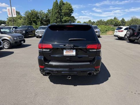 Used 2017 Jeep Grand Cherokee SRT AWD/4WD image 7