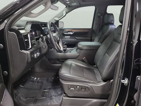 Used 2023 GMC Sierra 1500 Denali w/ Technology Package AWD/4WD image 11